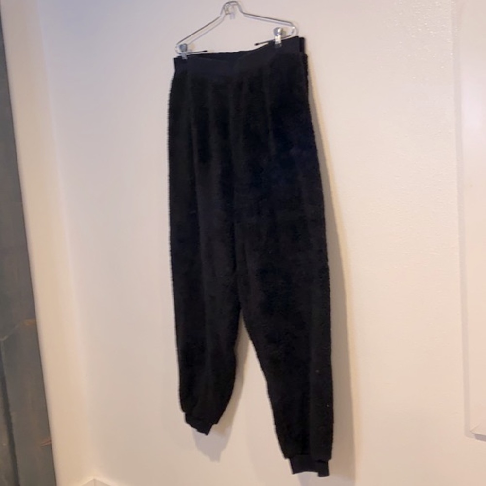 ASOS Curve Plus Sherpa Loungewear Joggers sz 24